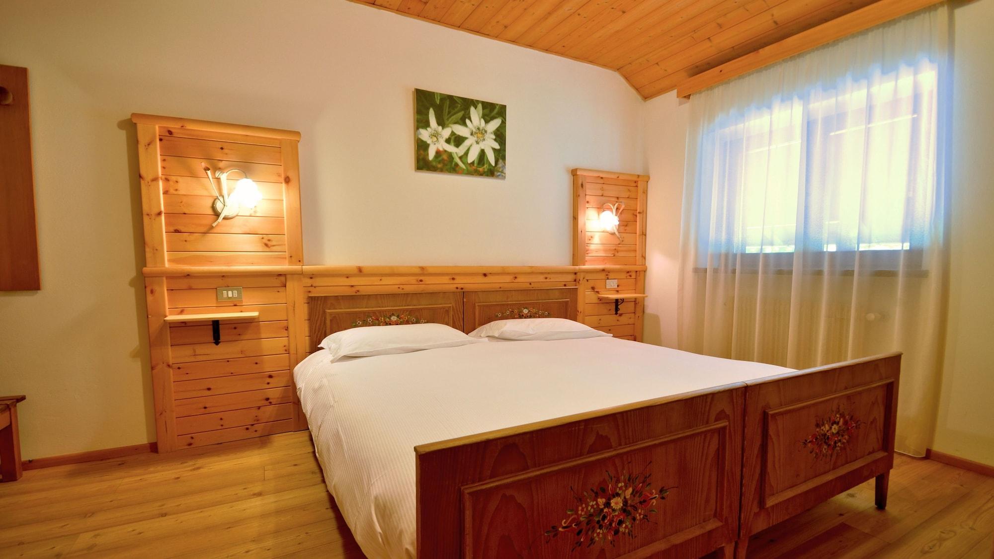 Hotel Garni Edy 戴亚诺 外观 照片