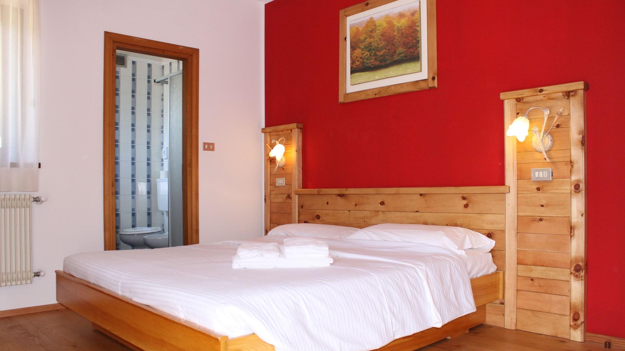 Hotel Garni Edy 戴亚诺 外观 照片