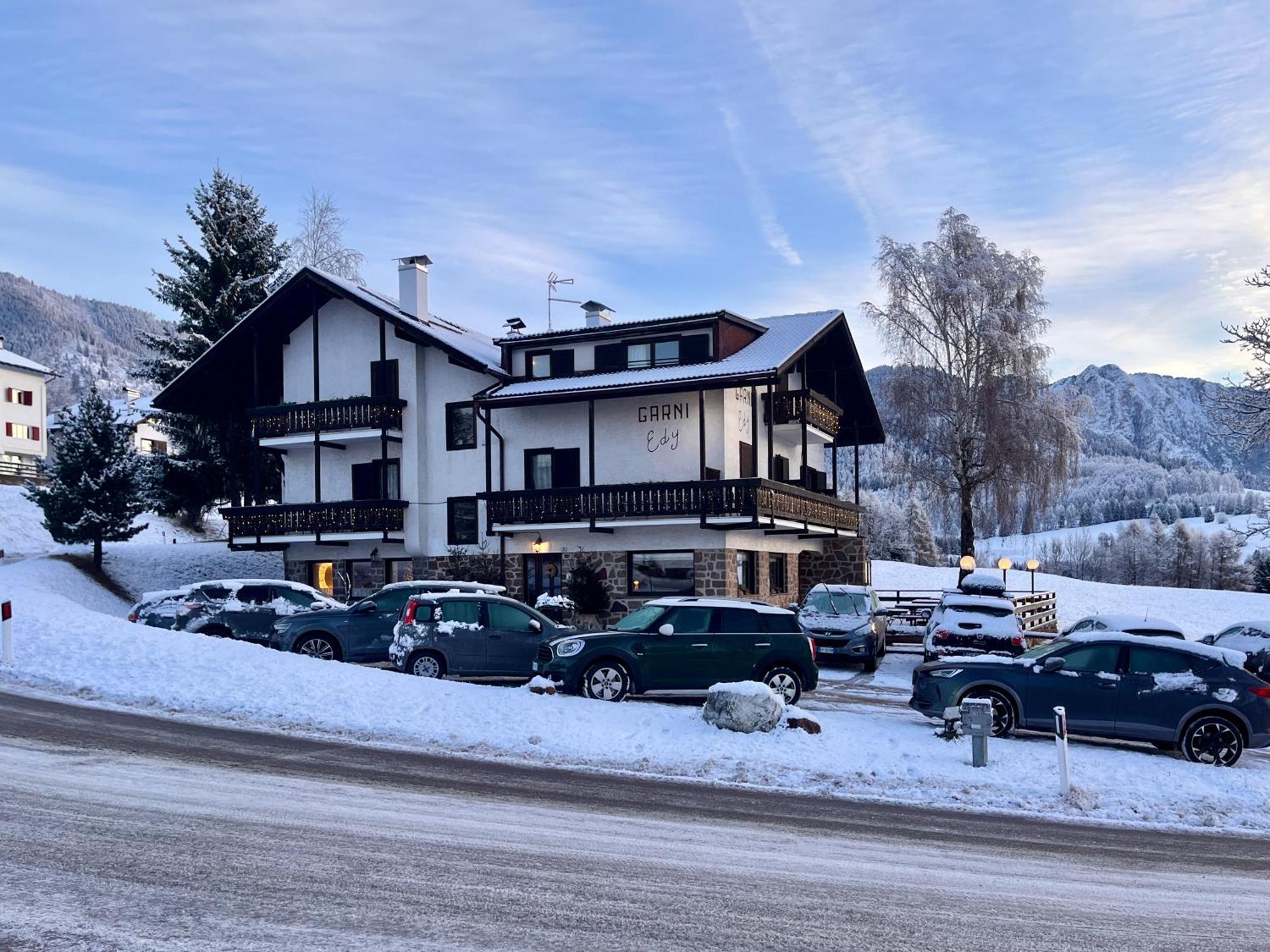 Hotel Garni Edy 戴亚诺 外观 照片