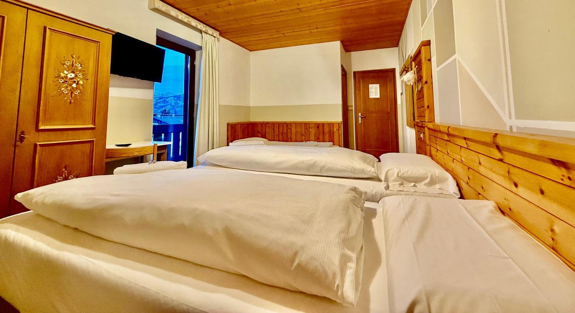 Hotel Garni Edy 戴亚诺 外观 照片