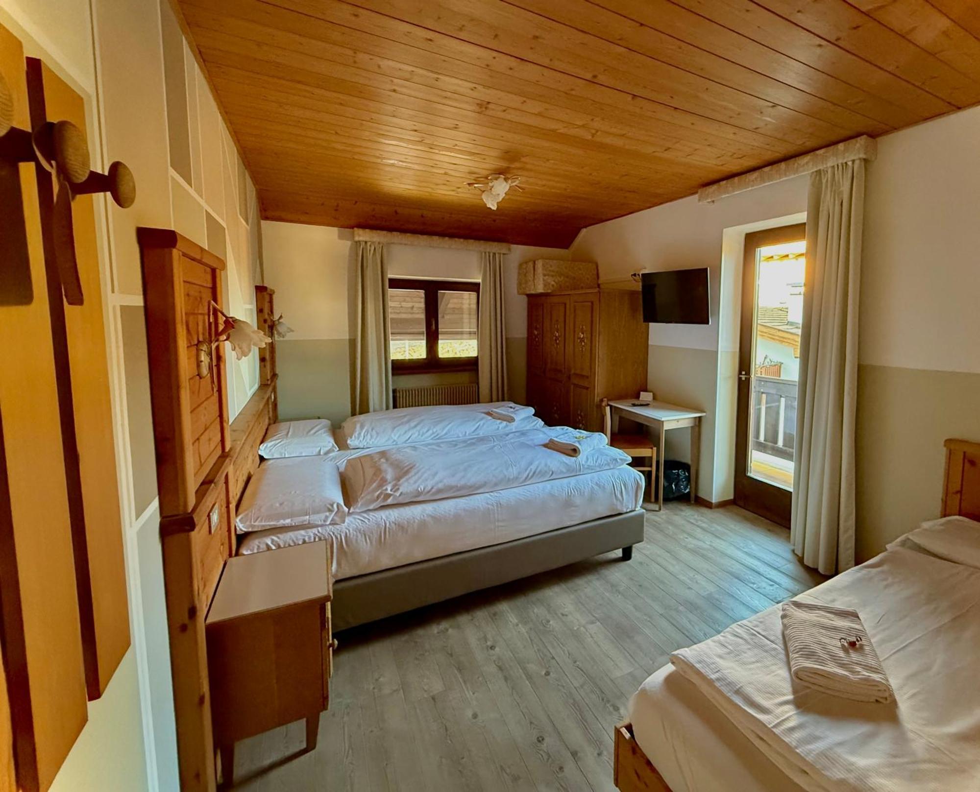 Hotel Garni Edy 戴亚诺 外观 照片