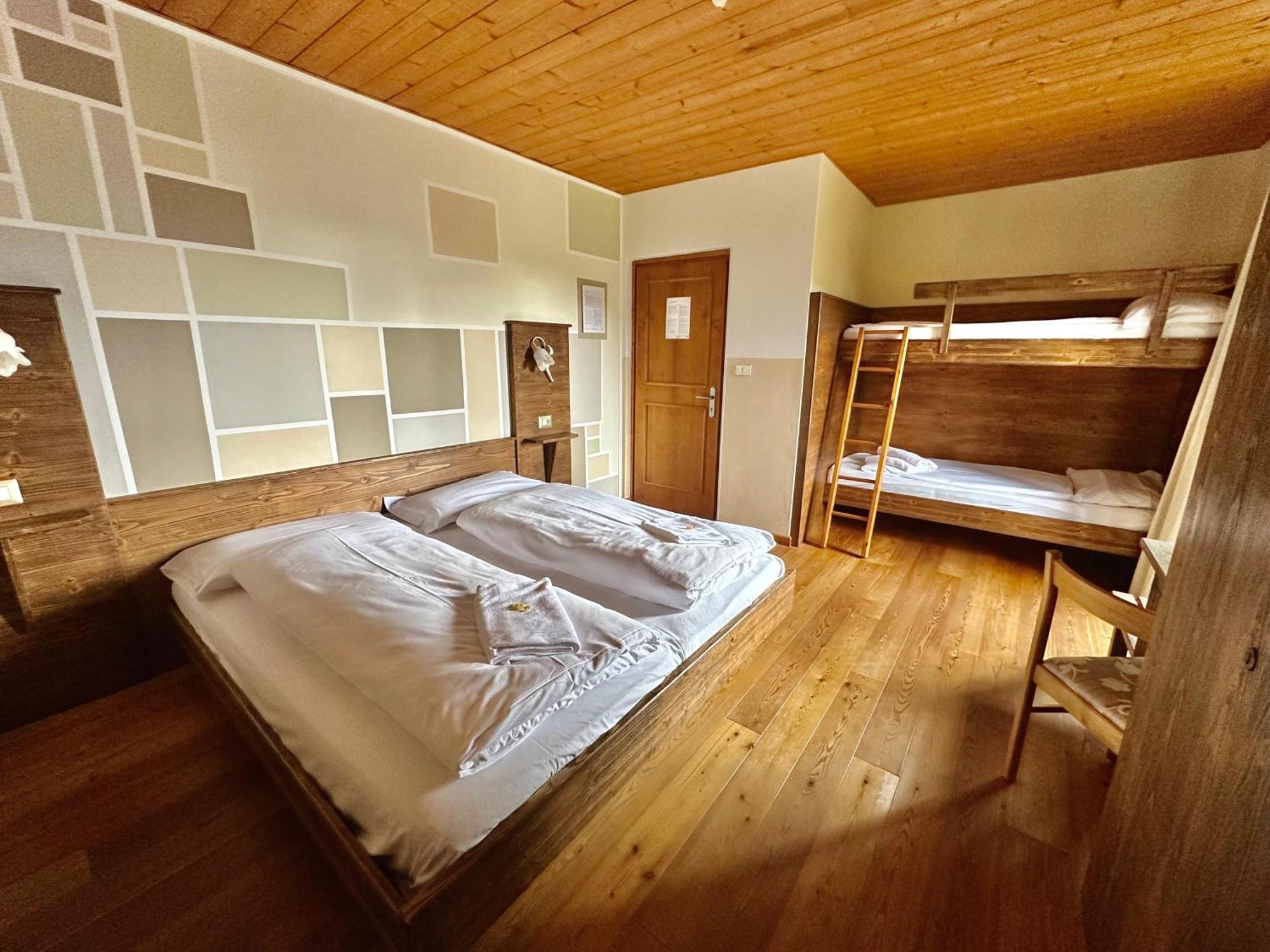 Hotel Garni Edy 戴亚诺 外观 照片