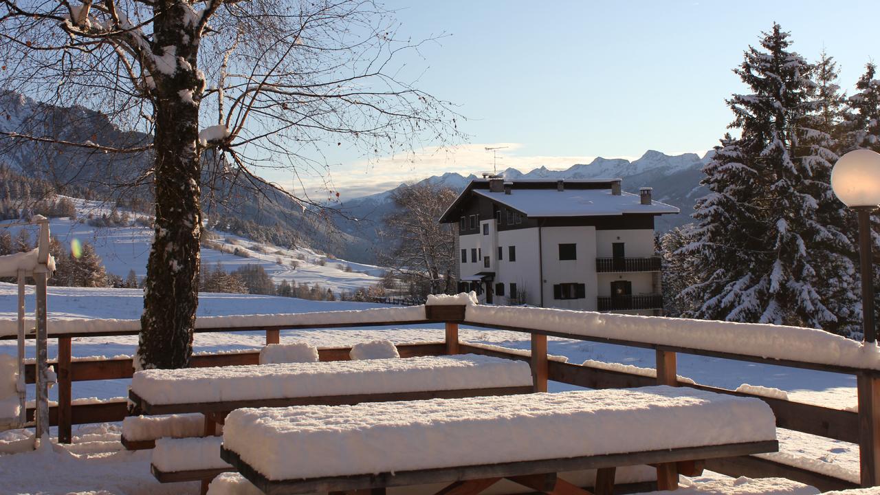 Hotel Garni Edy 戴亚诺 外观 照片